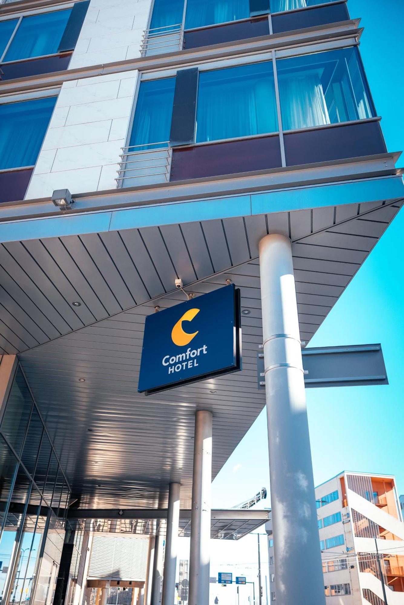 Comfort Hotel Sello เอสโป ภายนอก รูปภาพ